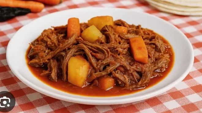 Comidas típicas de Guatemala: Hilachas, un plato emblemático